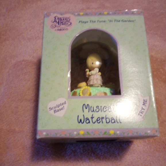 Precious Moments ❤️ Musical waterball - Picture 7 of 7